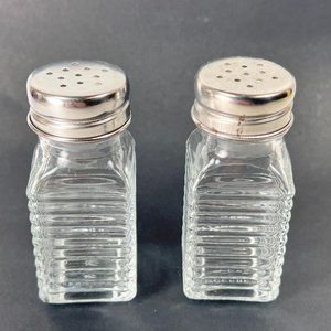 Vtg Salt Pepper Shakers Clear Glass Ribbed Geometric Replacement Lot of 2